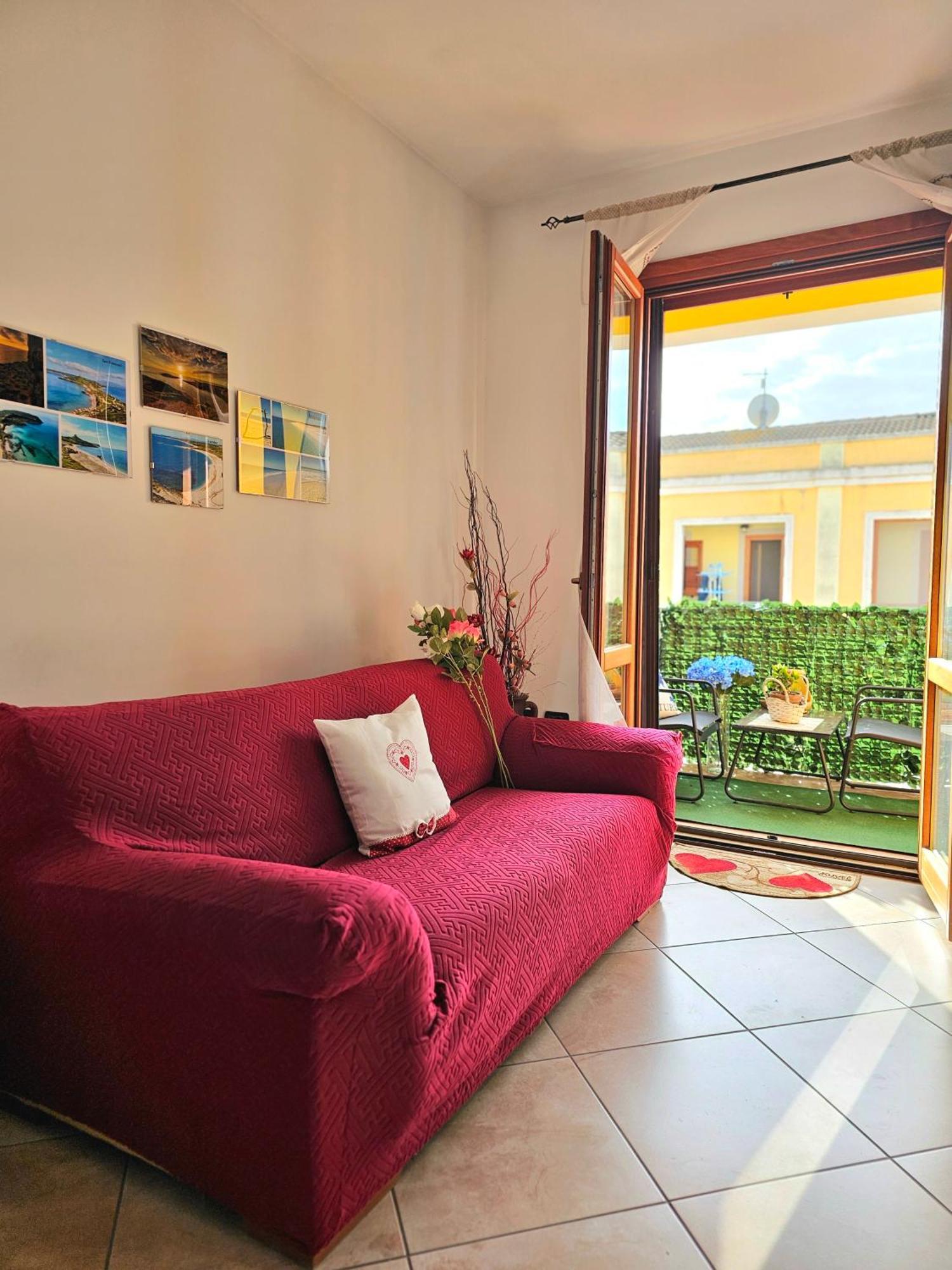Casa Beatrice Lägenhet Càbras Exteriör bild