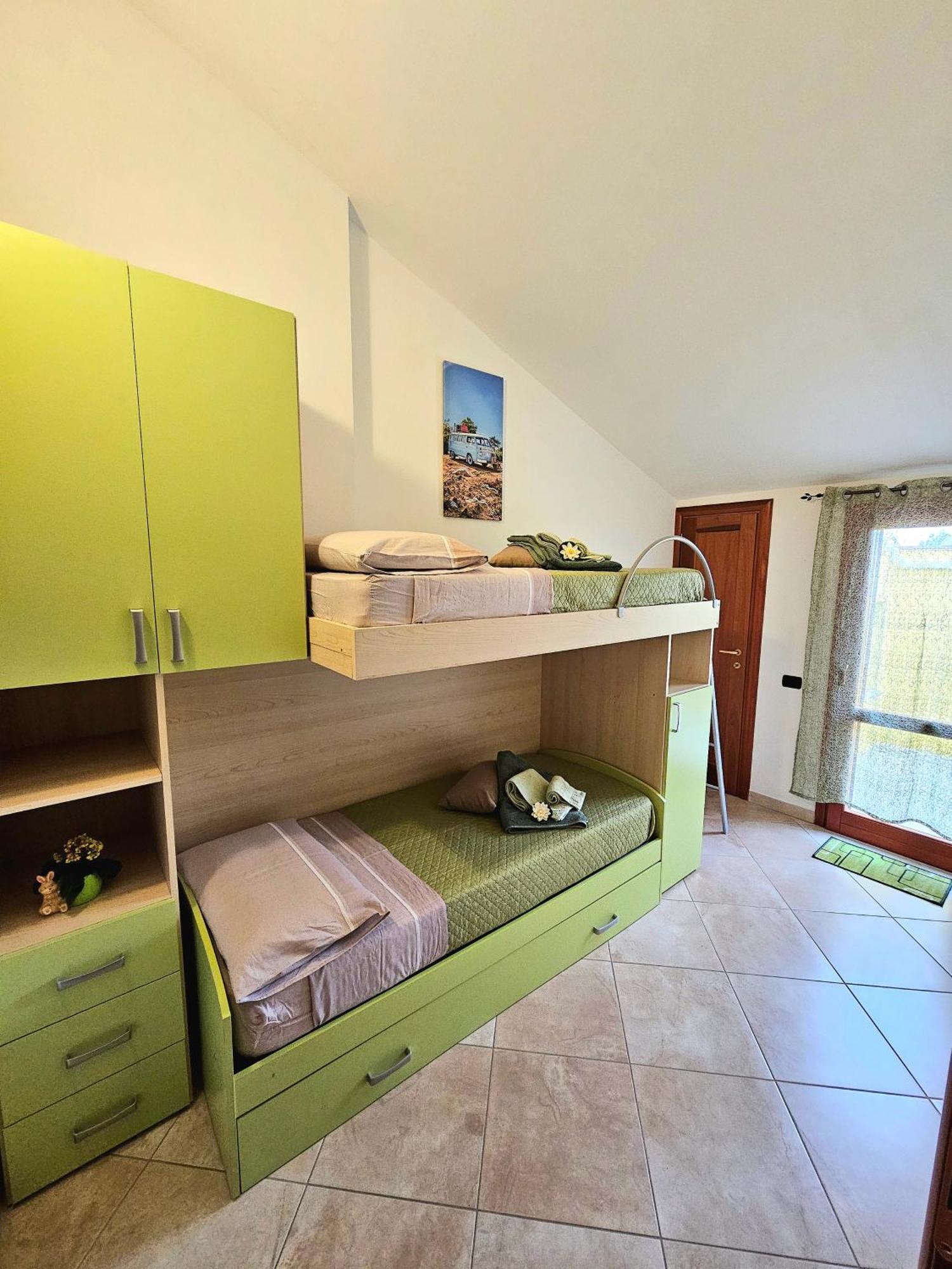 Casa Beatrice Lägenhet Càbras Exteriör bild