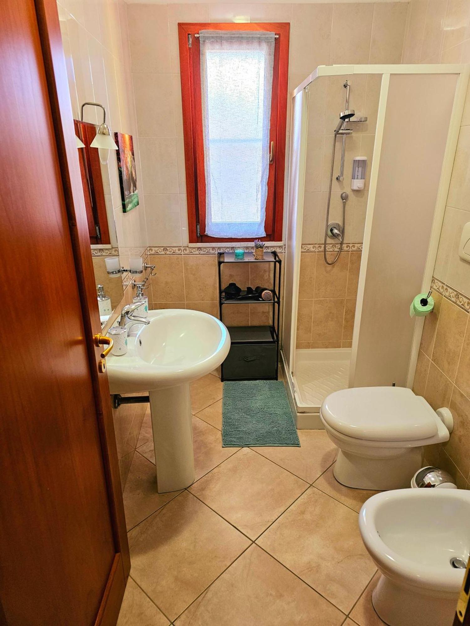 Casa Beatrice Lägenhet Càbras Exteriör bild