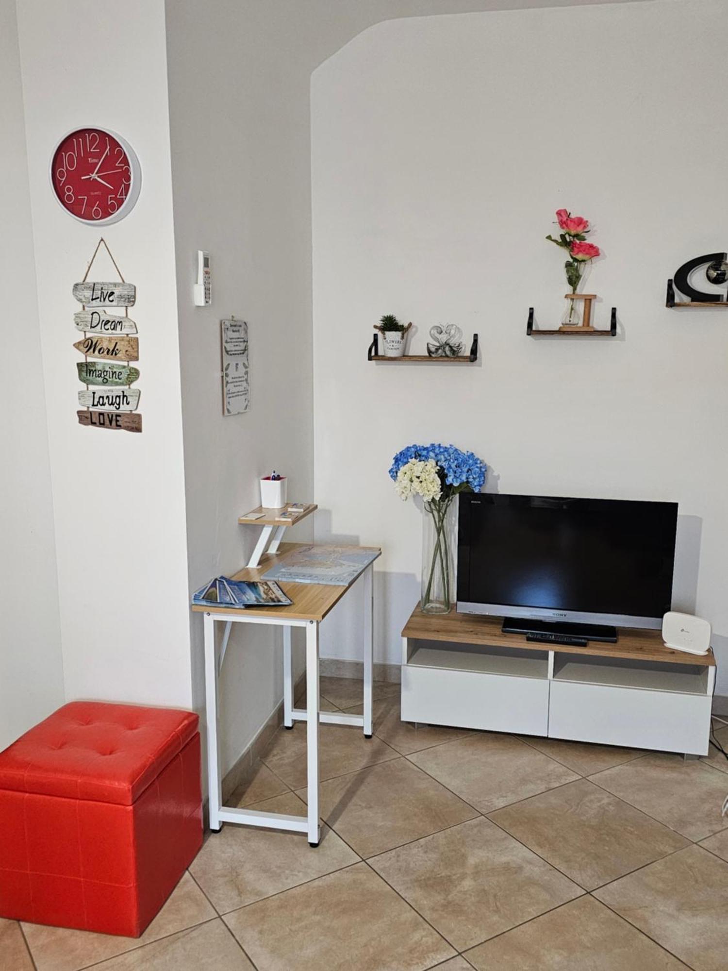 Casa Beatrice Lägenhet Càbras Exteriör bild